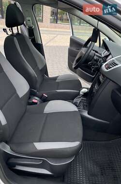 Универсал Peugeot 207 2008 в 