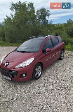 Універсал Peugeot 207 2011 в Тернополі