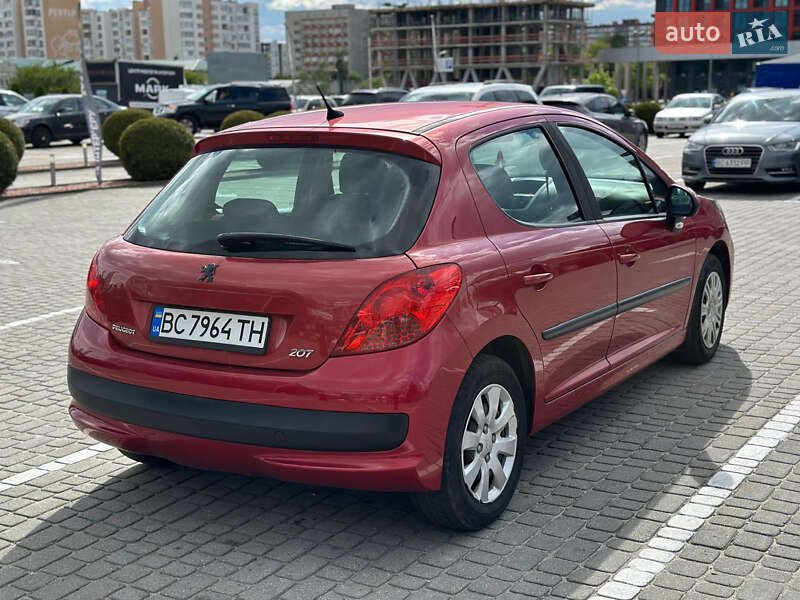 Хэтчбек Peugeot 207 2006 в Львове