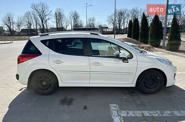 Универсал Peugeot 207 2012 в 