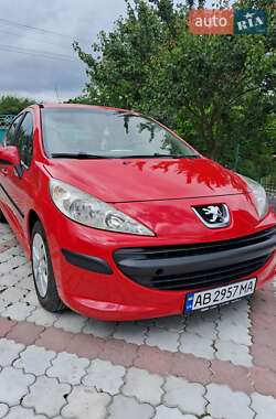 Хэтчбек Peugeot 207 2008 в Виннице