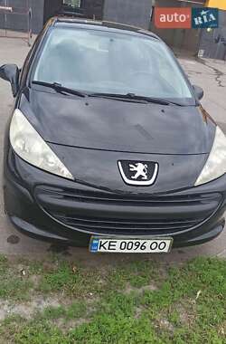 Хэтчбек Peugeot 207 2006 в Кривом Роге