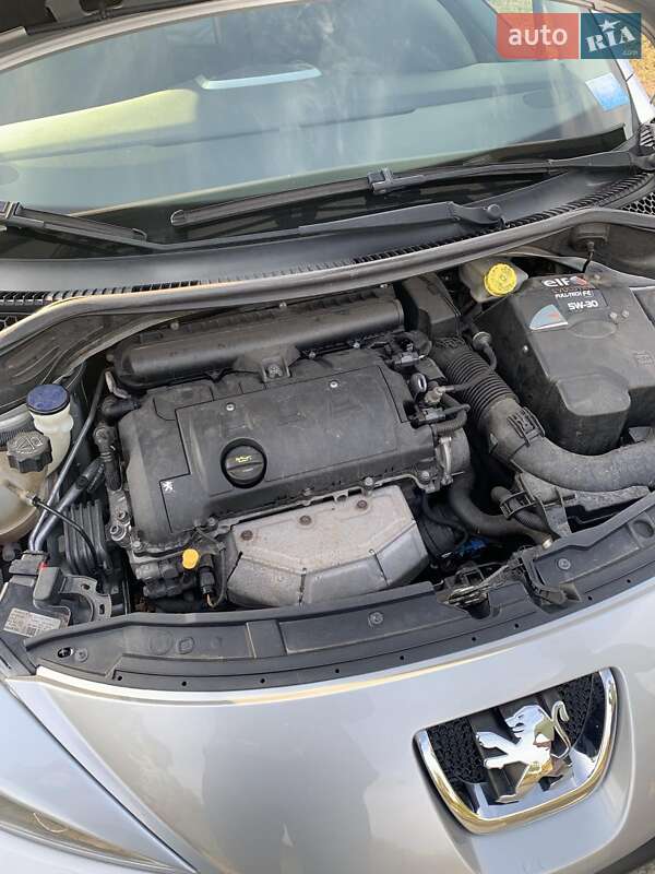 Хетчбек Peugeot 207 2008 в Калуші