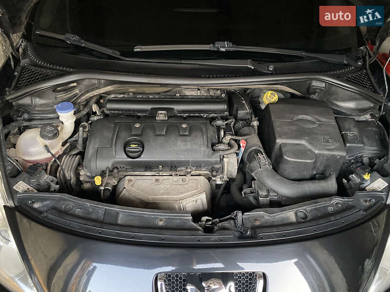 Хэтчбек Peugeot 207 2009 в Харькове