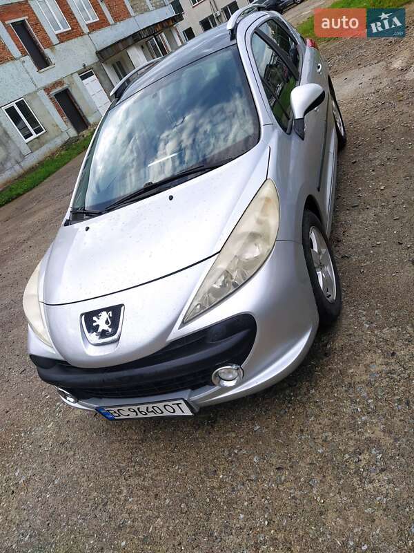 Универсал Peugeot 207 2009 в Стрые