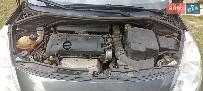 Универсал Peugeot 207 2009 в Ивано-Франковске