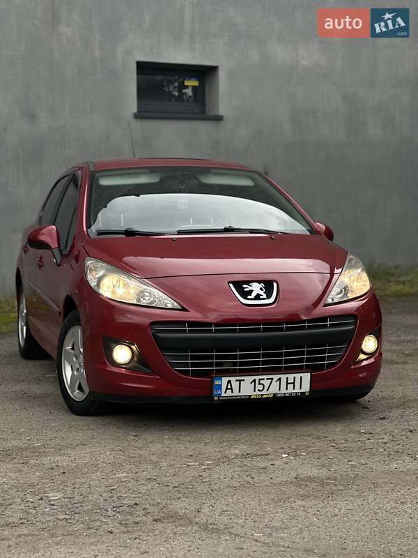 Peugeot 207 2010