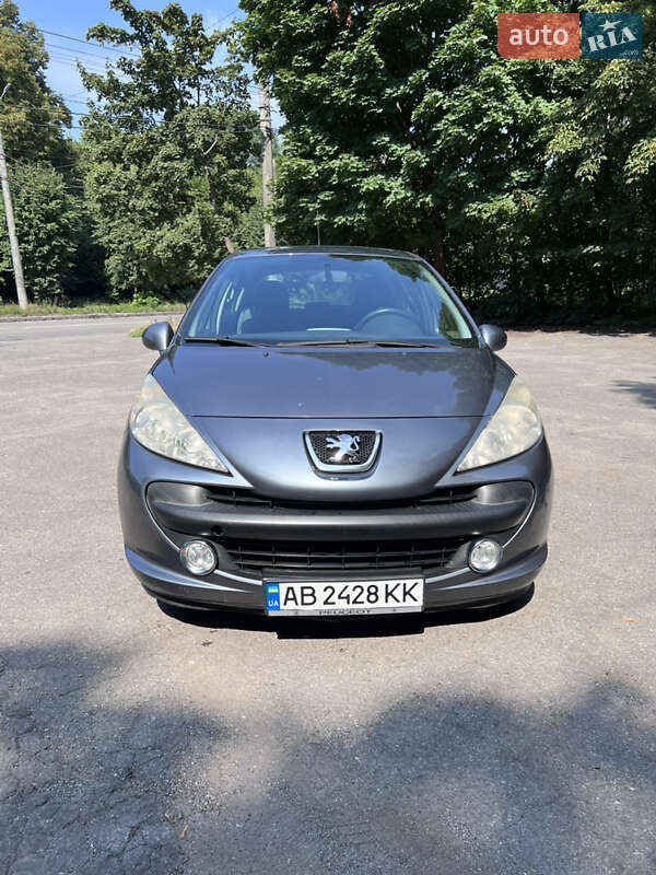 Хетчбек Peugeot 207 2009 в Вінниці