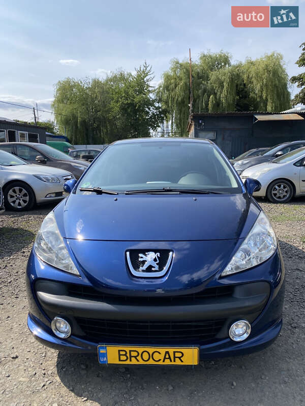 Хэтчбек Peugeot 207 2008 в Луцке