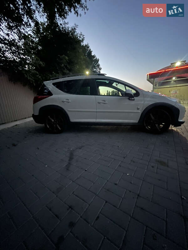 Універсал Peugeot 207 2008 в Хмельницькому