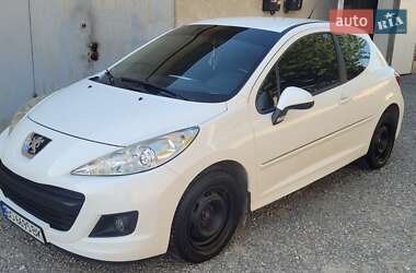 Хэтчбек Peugeot 207 2012 в Тернополе