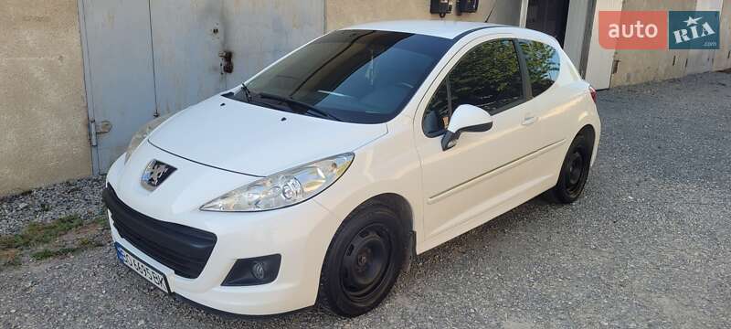 Peugeot 207 2012