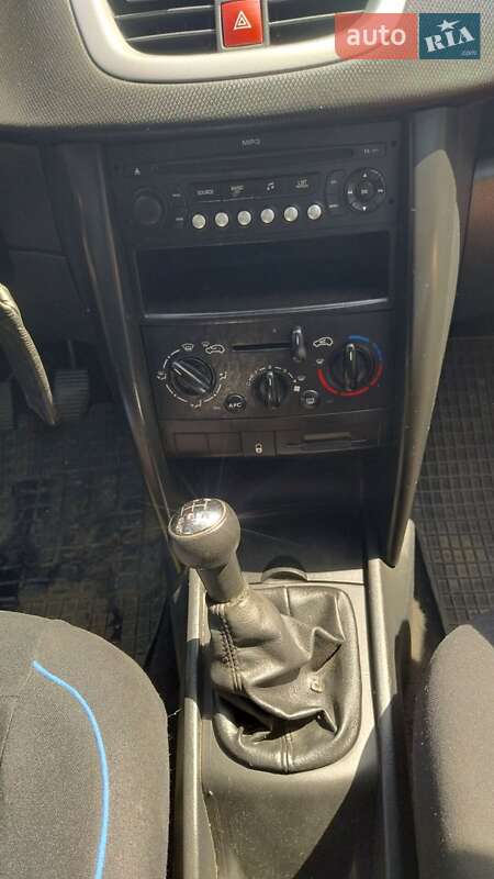 Універсал Peugeot 207 2008 в Чернівцях