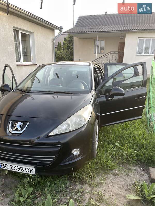 Хетчбек Peugeot 207 2010 в Львові фото 7 Хетчбек Peugeot 207 2010 в Львові