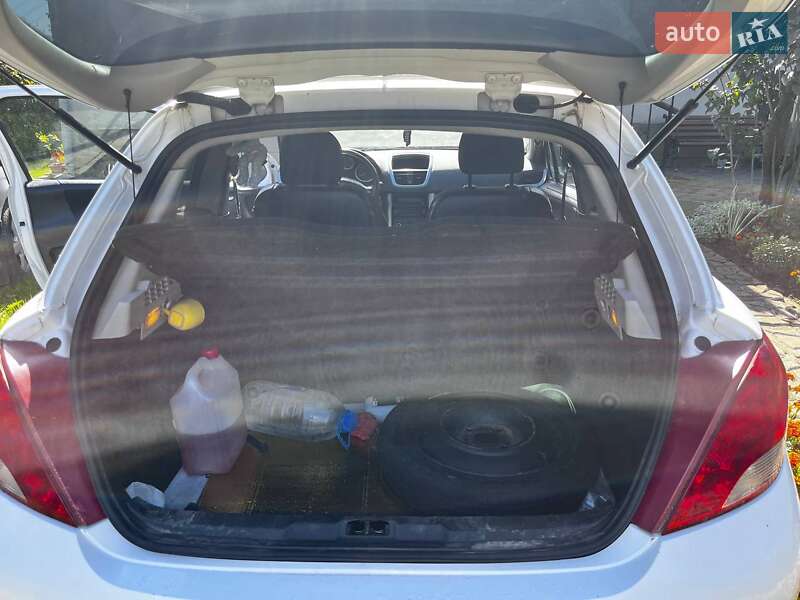 Хетчбек Peugeot 207 2010 в Львові