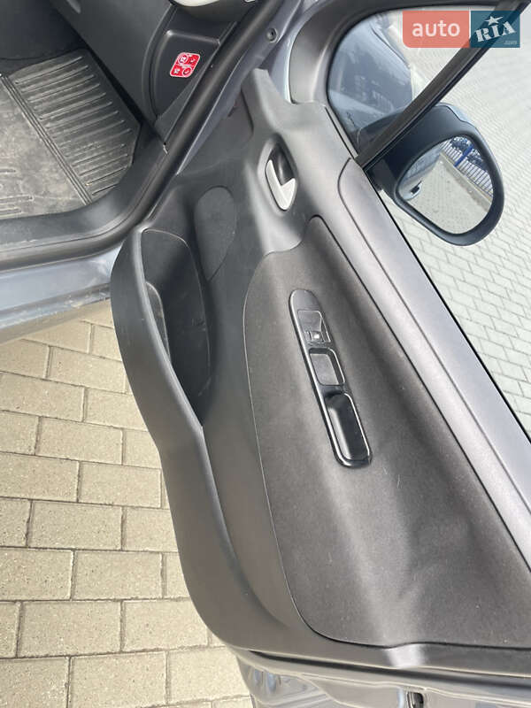 Універсал Peugeot 207 2011 в Ковелі