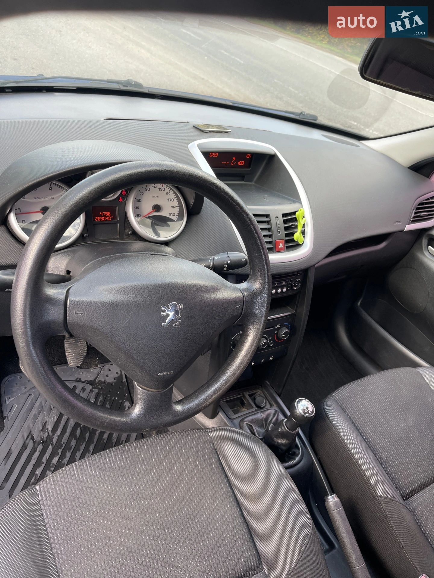 2010 Peugeot 207 - мініатюра 13
