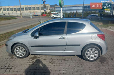 Хэтчбек Peugeot 207 2009 в 