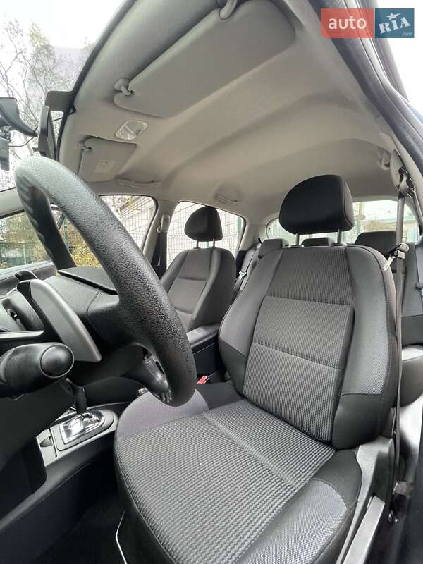 Хэтчбек Peugeot 207 2010 в Киеве фото 12 Хэтчбек Peugeot 207 2010 в Киеве