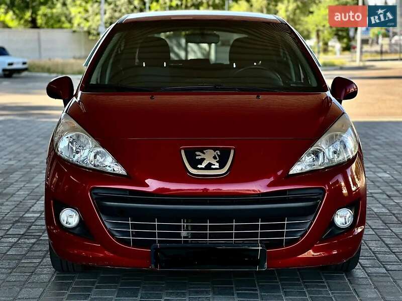 Хетчбек Peugeot 207 2010 в Миколаєві