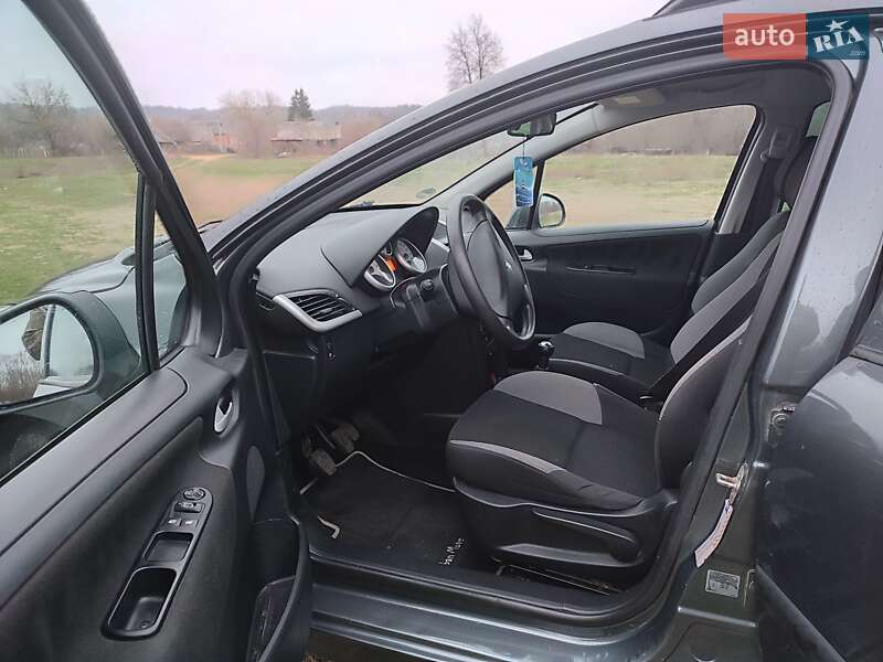 Универсал Peugeot 207 2009 в Лебедине фото 8 Универсал Peugeot 207 2009 в Лебедине