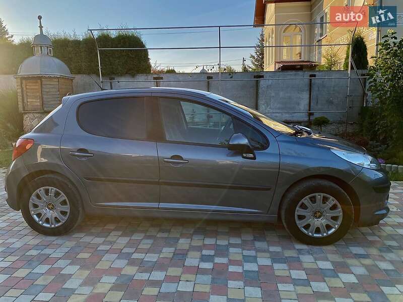 Peugeot 207 2009