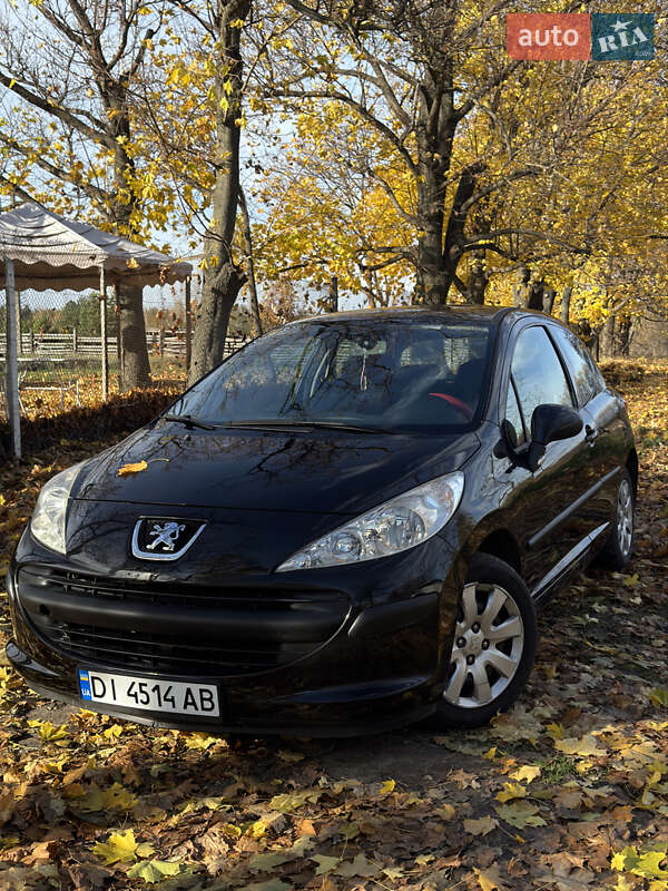 Peugeot 207 2006