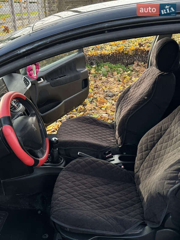Хэтчбек Peugeot 207 2006 в Киеве фото 27 Хэтчбек Peugeot 207 2006 в Киеве