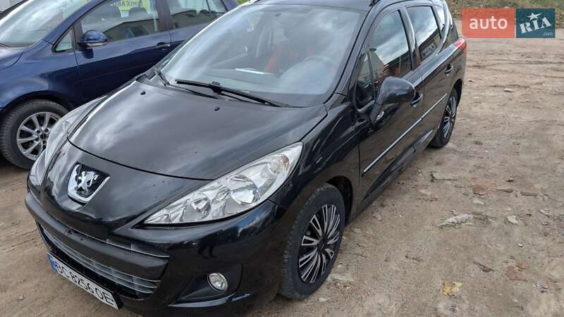 Универсал Peugeot 207 2010 в Львове фото 2 Универсал Peugeot 207 2010 в Львове
