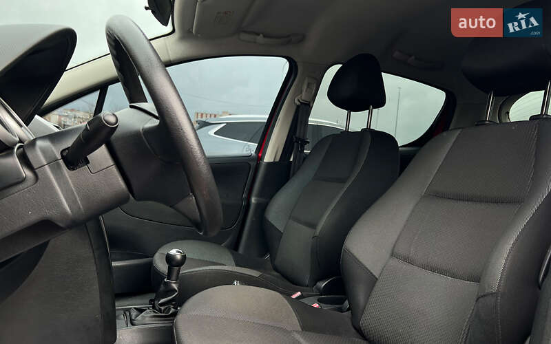 Хетчбек Peugeot 207 2010 в Львові