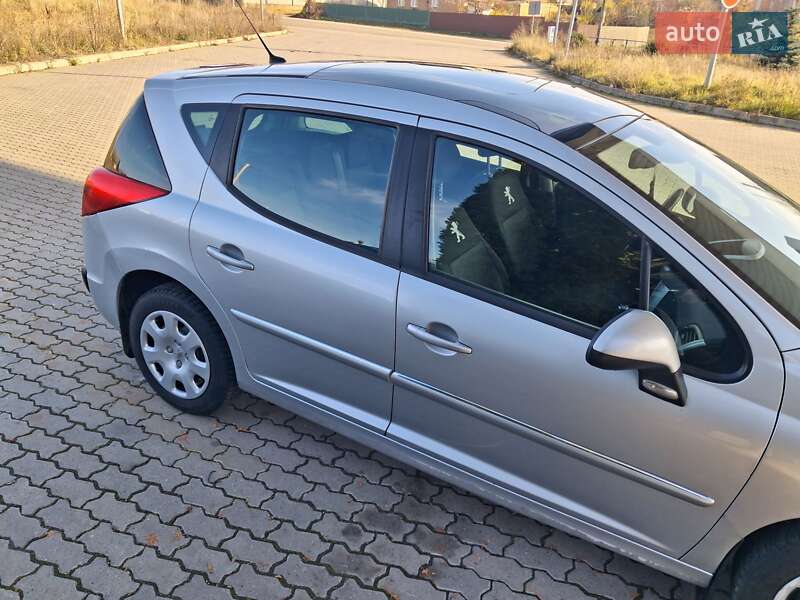 Универсал Peugeot 207 2009 в Жмеринке