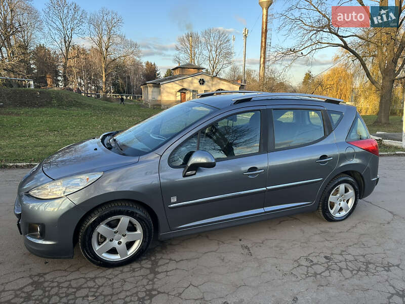 Універсал Peugeot 207 2011 в Житомирі