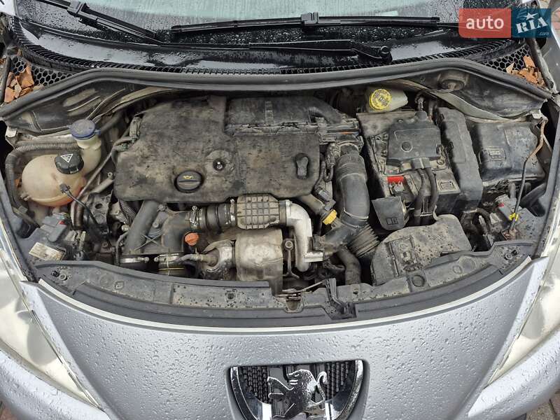 Універсал Peugeot 207 2011 в Львові