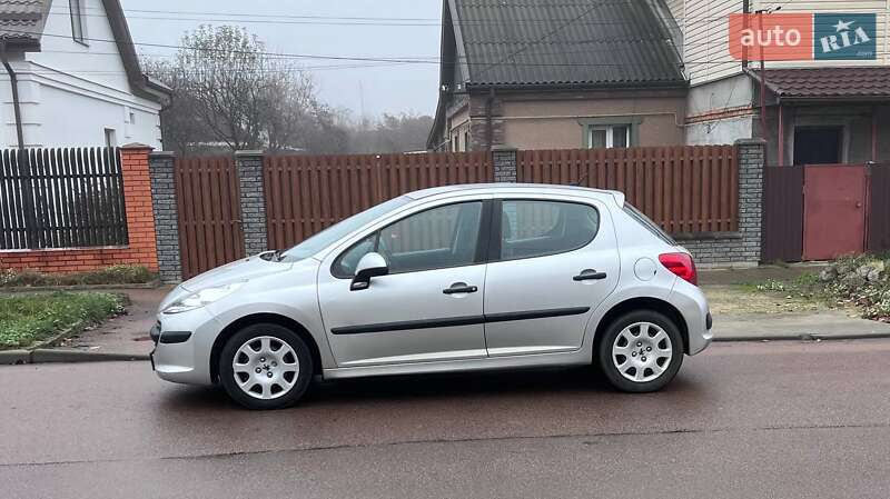 Хэтчбек Peugeot 207 2008 в Житомире фото 2 Хэтчбек Peugeot 207 2008 в Житомире