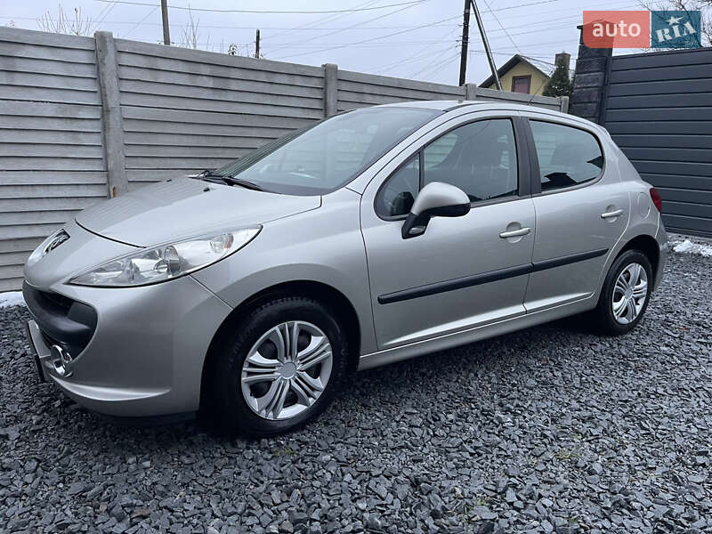 Peugeot 207 2009 Peugeot 207 2009