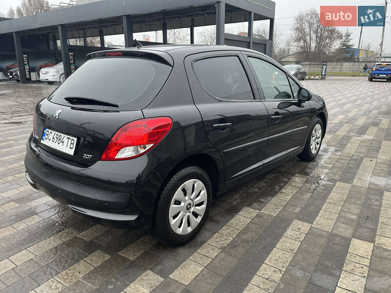 Хэтчбек Peugeot 207 2010 в Львове фото 10 Хэтчбек Peugeot 207 2010 в Львове