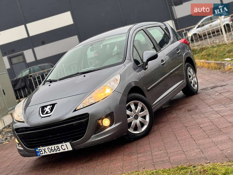 Универсал Peugeot 207 2010 в Калуше фото 3 Универсал Peugeot 207 2010 в Калуше