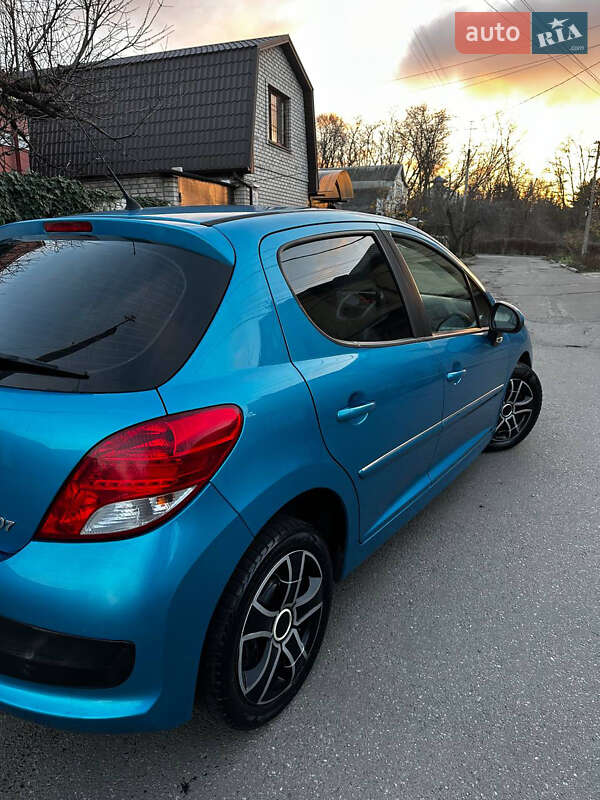 Хэтчбек Peugeot 207 2012 в Днепре фото 8 Хэтчбек Peugeot 207 2012 в Днепре