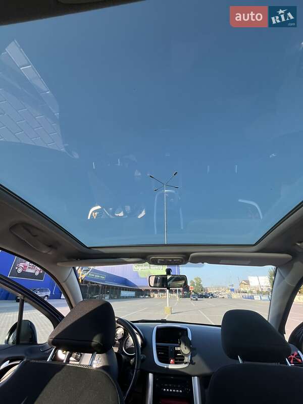 Хетчбек Peugeot 207 2009 в Тернополі