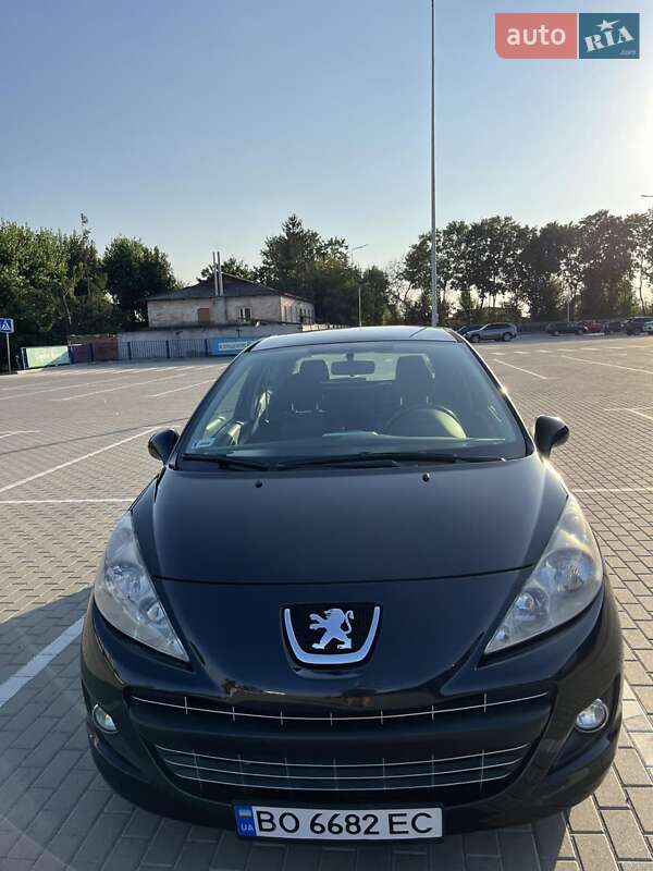 Peugeot 207 2009