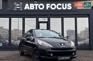 Хетчбек Peugeot 207 2008 в Києві