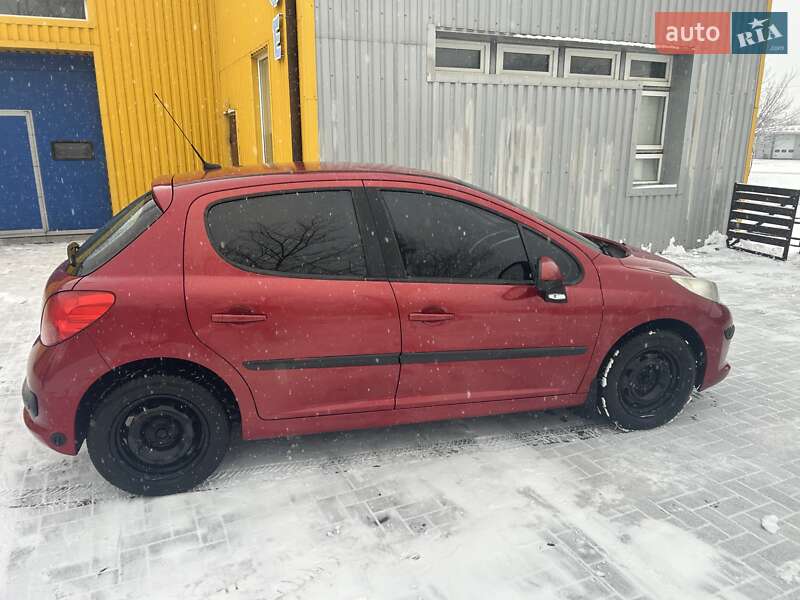 Хэтчбек Peugeot 207 2008 в Запорожье фото 3 Хэтчбек Peugeot 207 2008 в Запорожье