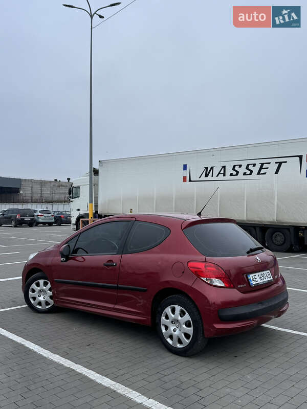 Хэтчбек Peugeot 207 2010 в Белой Церкви