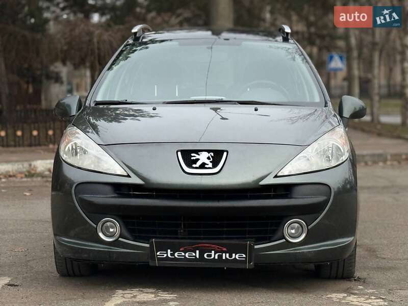 Peugeot 207 2008 Peugeot 207 2008