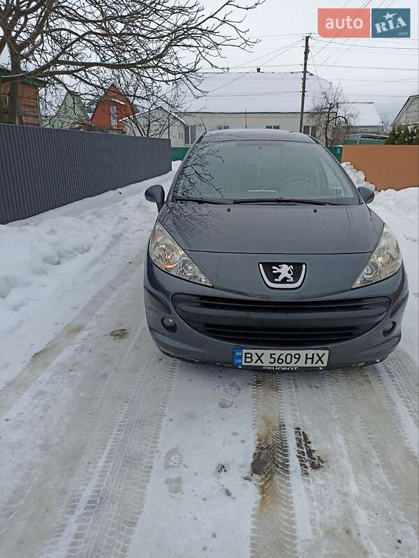 Peugeot 207 2008 Peugeot 207 2008