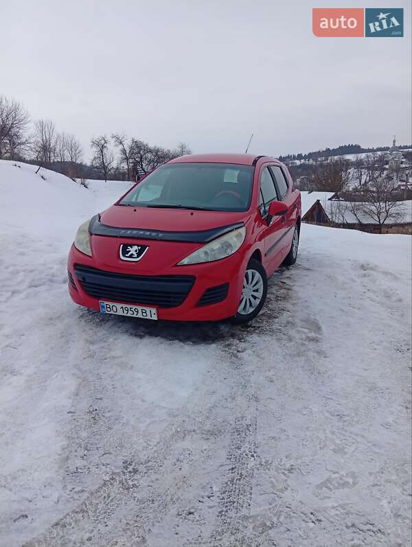 Peugeot 207 2010 Peugeot 207 2010