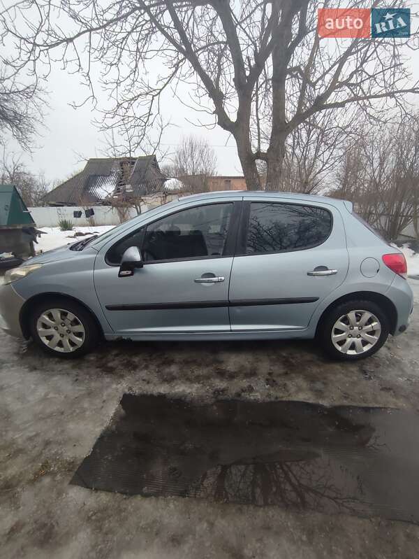 Хэтчбек Peugeot 207 2010 в Белой Церкви фото 3 Хэтчбек Peugeot 207 2010 в Белой Церкви