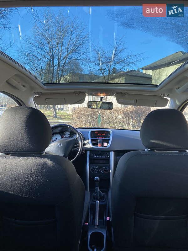 Универсал Peugeot 207 2009 в Коломые