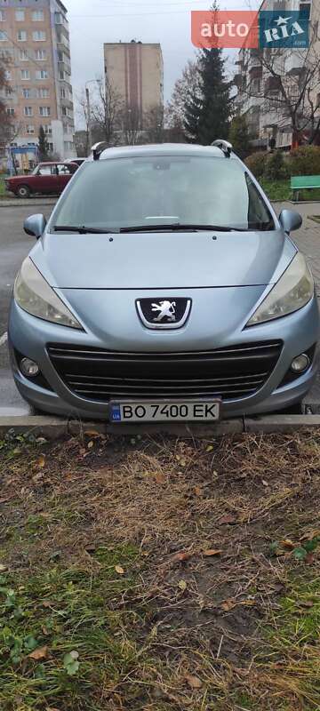 Peugeot 207 2010 Peugeot 207 2010