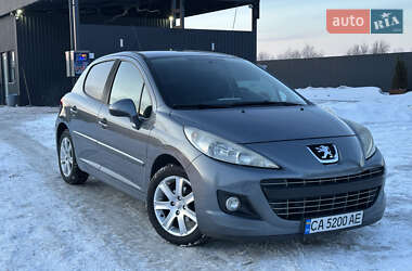 Хэтчбек Peugeot 207 2011 в Умани